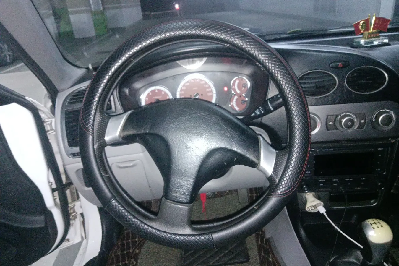 2012 Mitsubishi Lancer 1.6L 100HP L4 5MT,autocango,china used car exporter,china ev exporter,chinese used car exporter,chinese used ev exporter