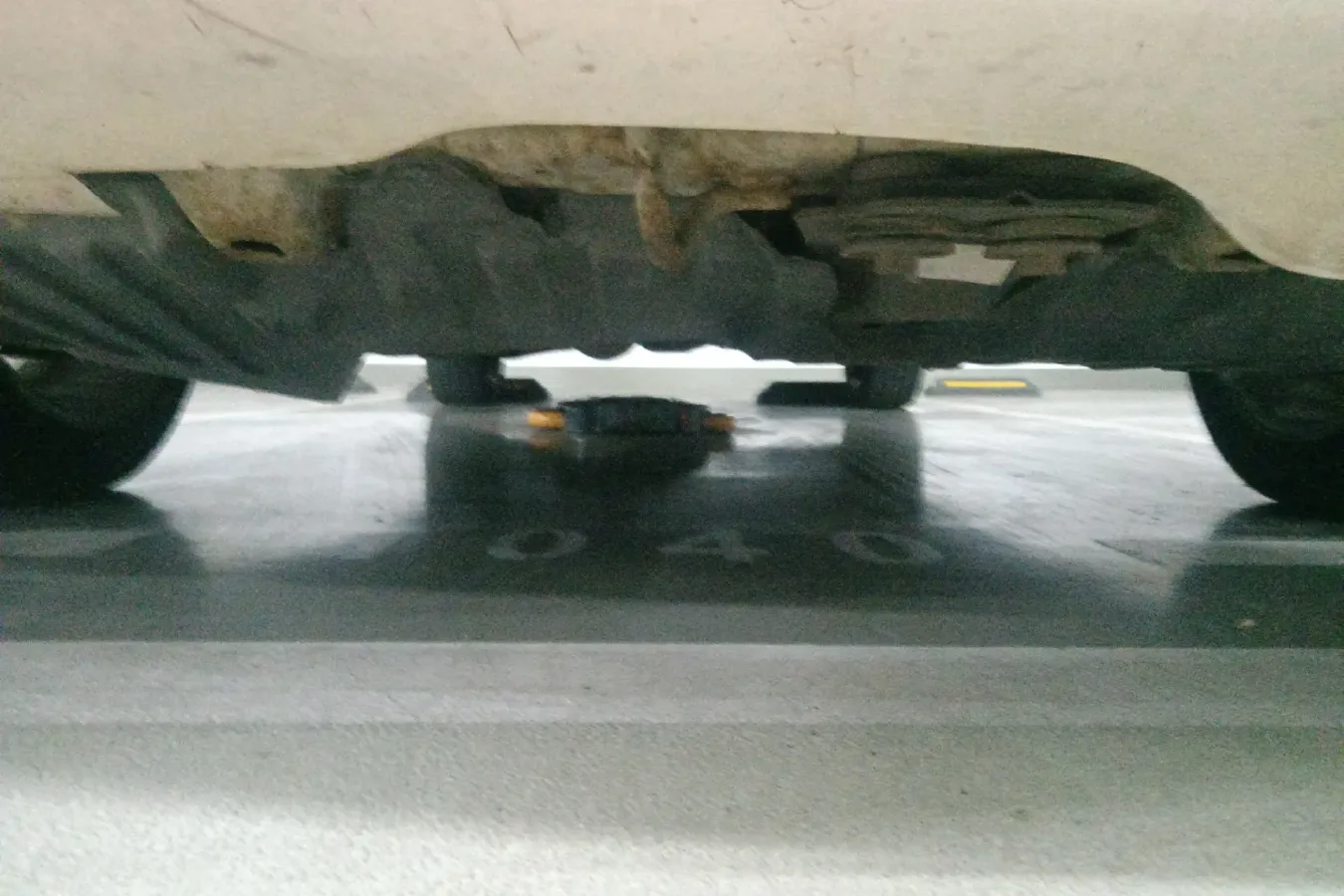 2012 Mitsubishi Lancer 1.6L 100HP L4 5MT,autocango,china used car exporter,china ev exporter,chinese used car exporter,chinese used ev exporter