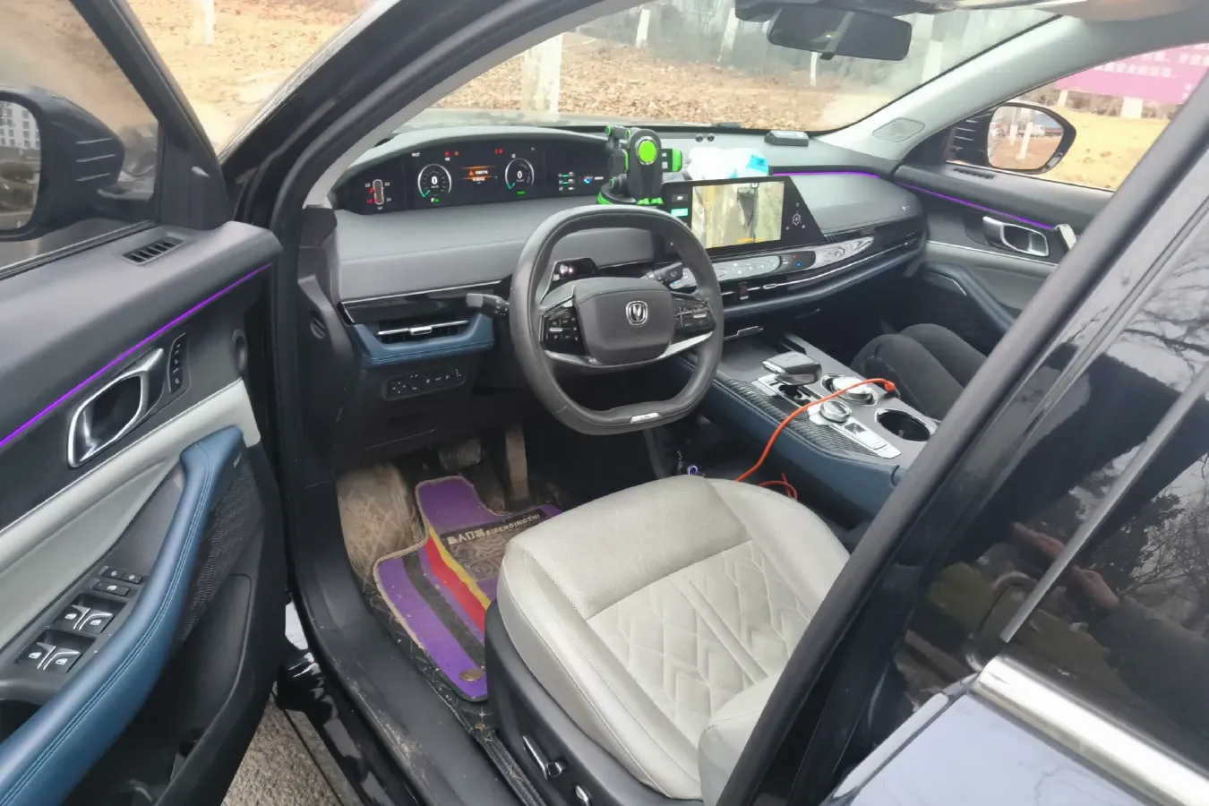 2022 ChangAn UNI-K iDD 1.5T 170HP L4 6TCT PHEV 30.74KWH,autocango,china used car exporter,china ev exporter,chinese used car exporter,chinese used ev exporter