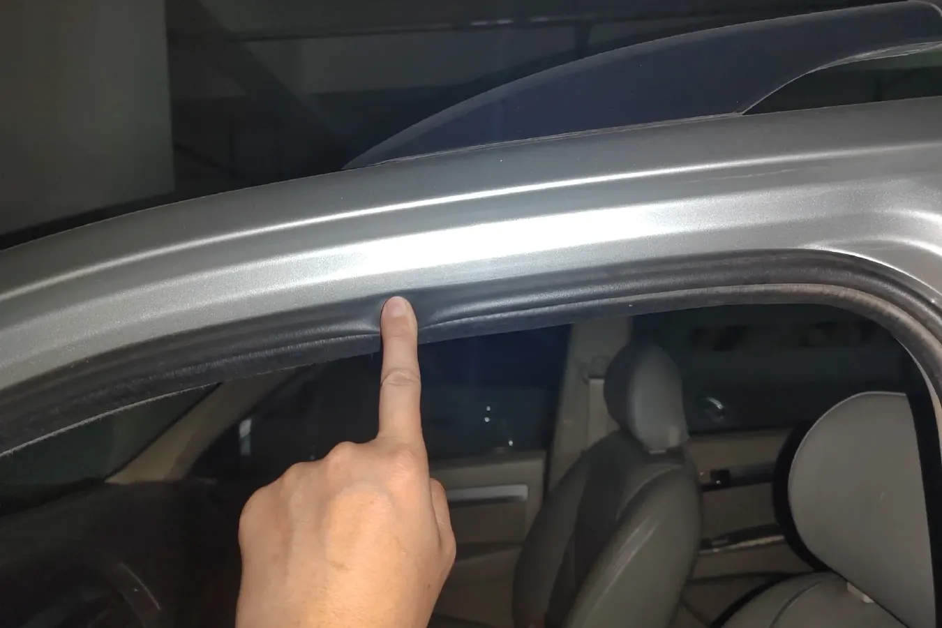 2009 Landwind X8 2.5T 143HP L4 5MT,autocango,china used car exporter,china ev exporter,chinese used car exporter,chinese used ev exporter