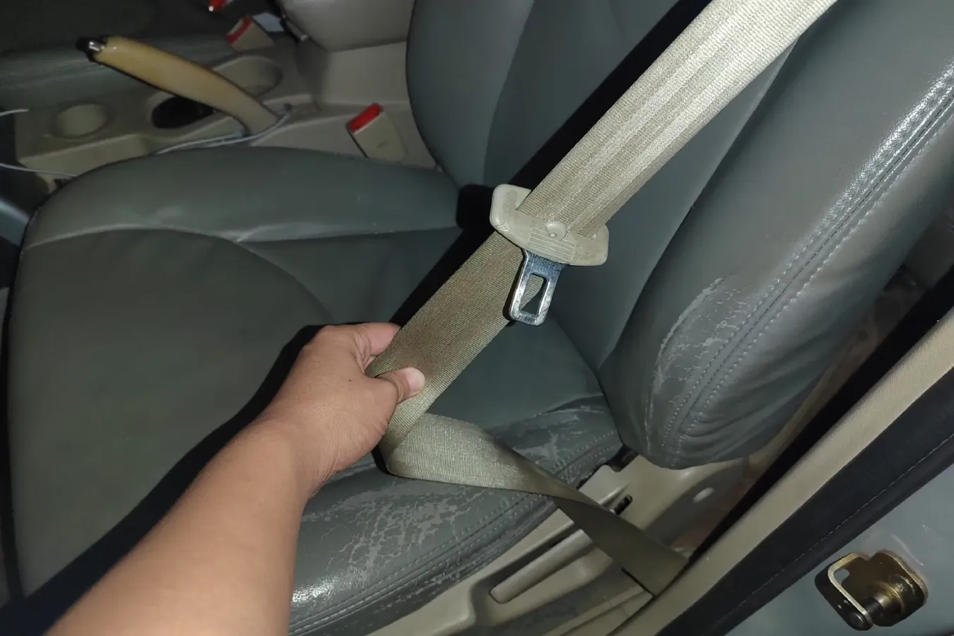 2009 Landwind X8 2.5T 143HP L4 5MT,autocango,china used car exporter,china ev exporter,chinese used car exporter,chinese used ev exporter