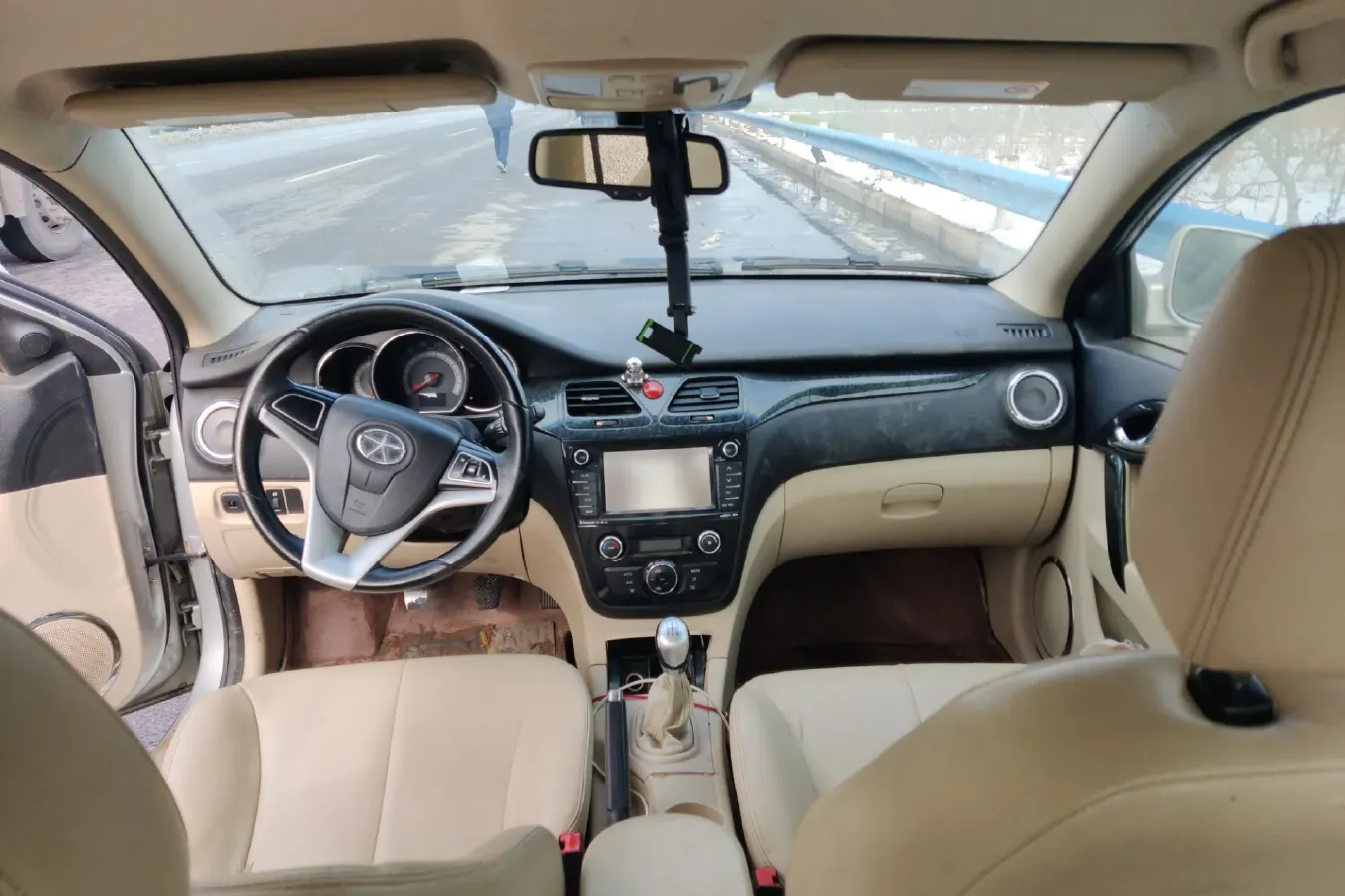 2012 JAC HeYue 1.5L 113HP L4 5MT,autocango,china used car exporter,china ev exporter,chinese used car exporter,chinese used ev exporter