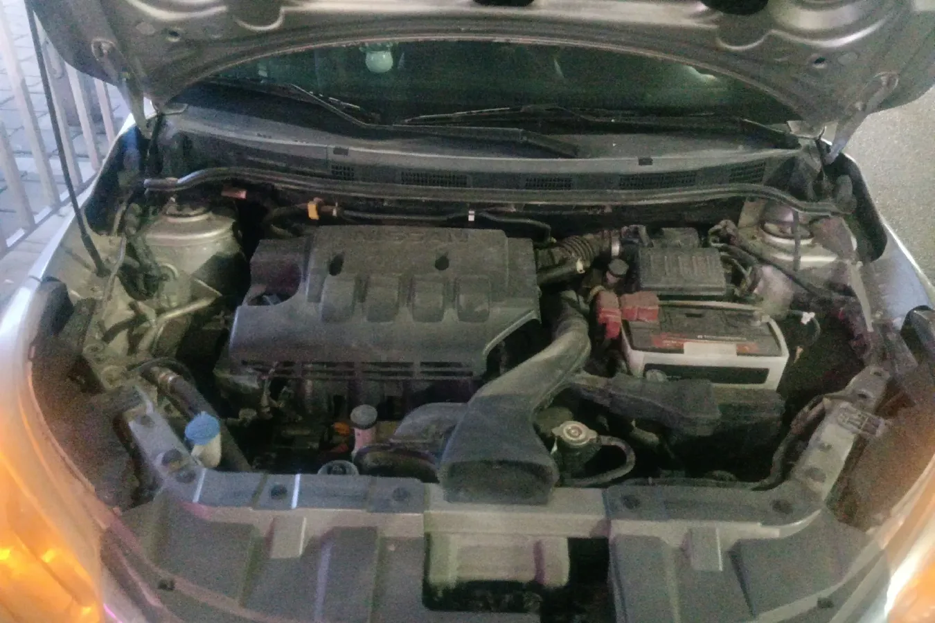 2013 Venucia R50 1.6L 117HP L4 4AT,autocango,china used car exporter,china ev exporter,chinese used car exporter,chinese used ev exporter