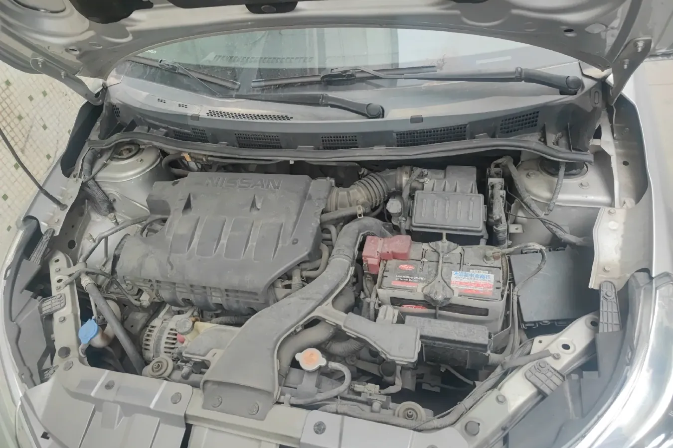 2013 Venucia R50 1.6L 117HP L4 5MT,autocango,china used car exporter,china ev exporter,chinese used car exporter,chinese used ev exporter