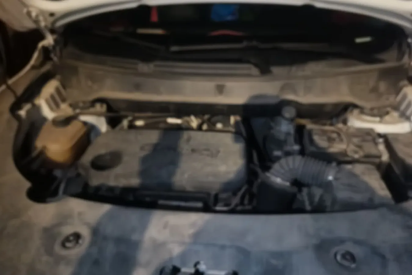 2020 DongFeng Fengon Fengon 580 Pro 1.5T 150HP L4 6MT,autocango,china used car exporter,china ev exporter,chinese used car exporter,chinese used ev exporter