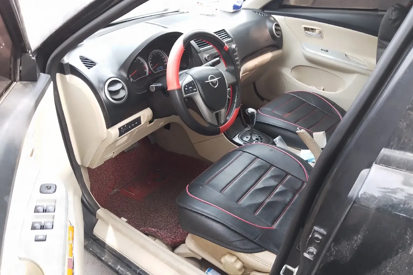 2012 HaiMa Family 1.6L 120HP L4 CVT,autocango,china used car exporter,china ev exporter,chinese used car exporter,chinese used ev exporter