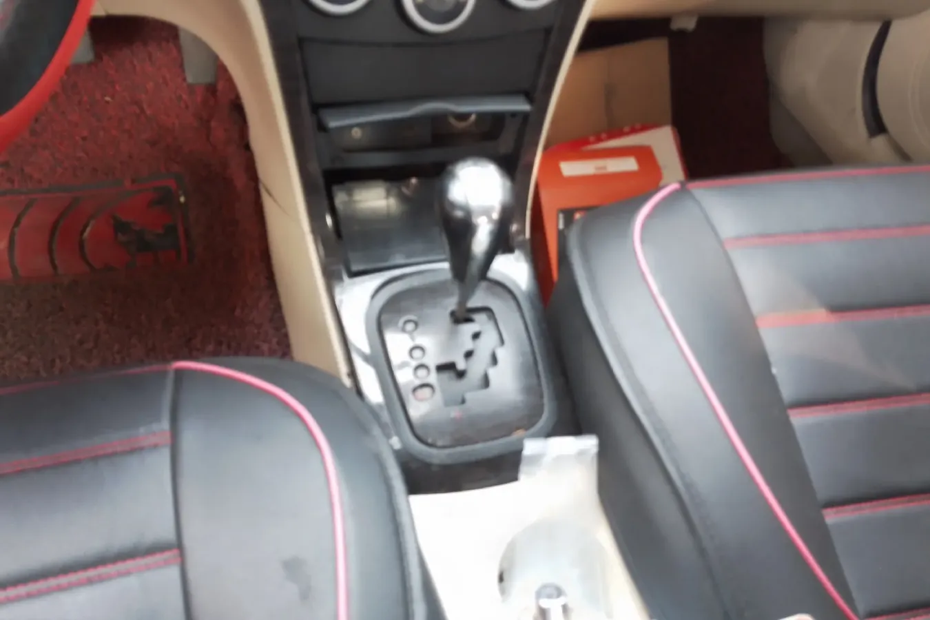 2012 HaiMa Family 1.6L 120HP L4 CVT,autocango,china used car exporter,china ev exporter,chinese used car exporter,chinese used ev exporter