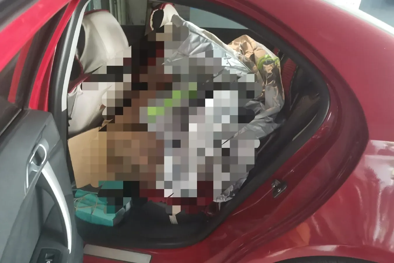 2010 Roewe 550 1.8L 133HP L4 5MT,autocango,china used car exporter,china ev exporter,chinese used car exporter,chinese used ev exporter