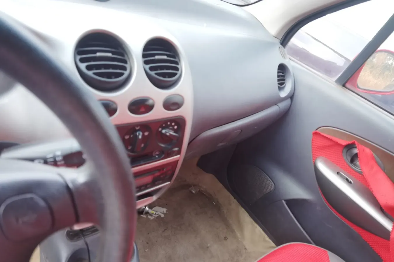 2010 BaoJun LeChi 1.0L 69HP L4 5MT,autocango,china used car exporter,china ev exporter,chinese used car exporter,chinese used ev exporter