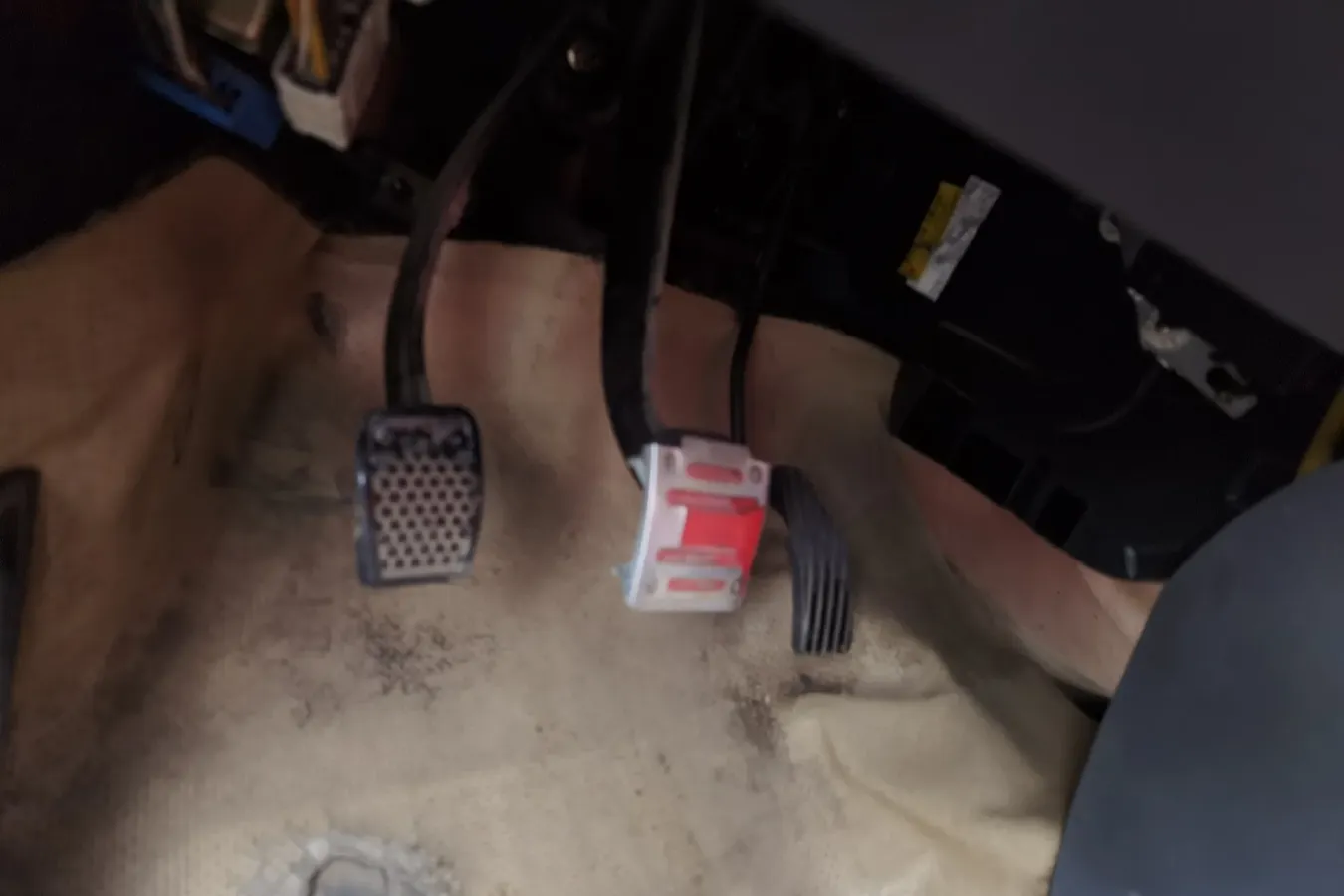 2010 BaoJun LeChi 1.0L 69HP L4 5MT,autocango,china used car exporter,china ev exporter,chinese used car exporter,chinese used ev exporter