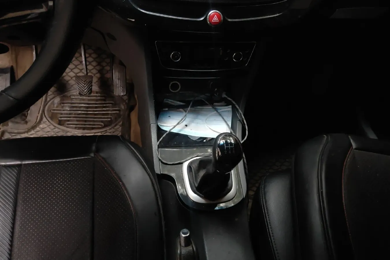 2013 JAC Refine M2 1.8L 131HP L4 5MT,autocango,china used car exporter,china ev exporter,chinese used car exporter,chinese used ev exporter