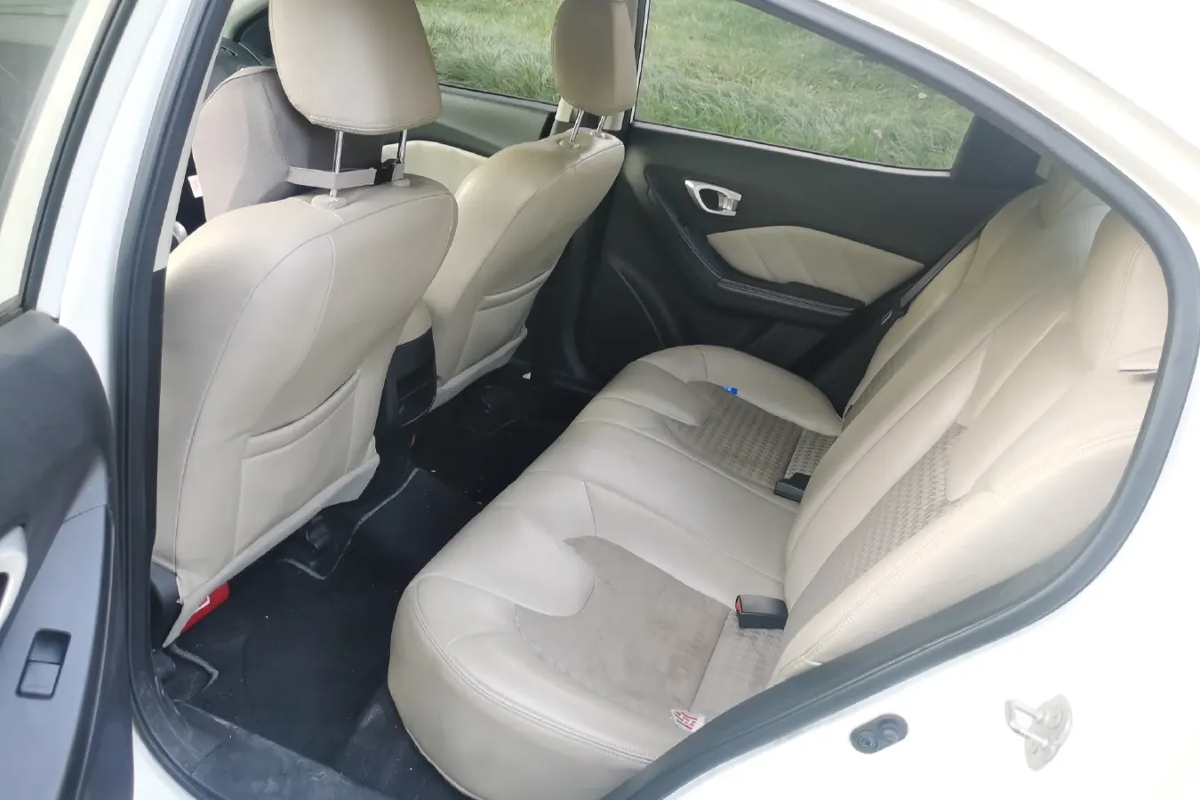 2014 GAC Trumpchi GA3S 1.6L 122HP L4 5MT,autocango,china used car exporter,china ev exporter,chinese used car exporter,chinese used ev exporter