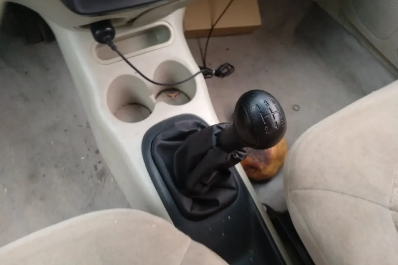 2012 Chery QQ3 1.0L 69HP L3 5MT,autocango,china used car exporter,china ev exporter,chinese used car exporter,chinese used ev exporter