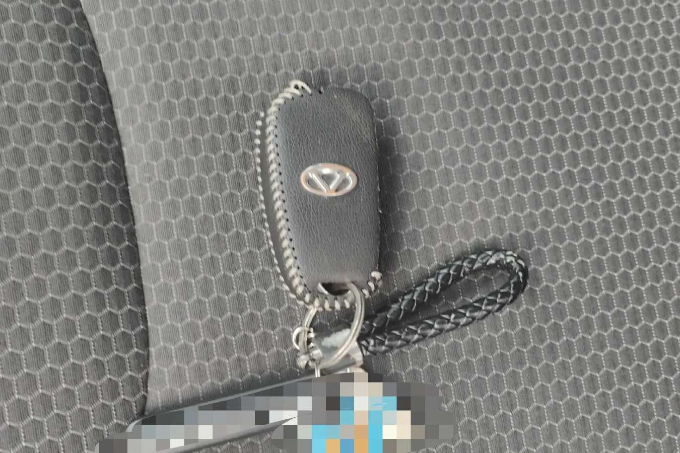 2015 Chery Arrizo 3 1.5L 109HP L4 5MT,autocango,china used car exporter,china ev exporter,chinese used car exporter,chinese used ev exporter