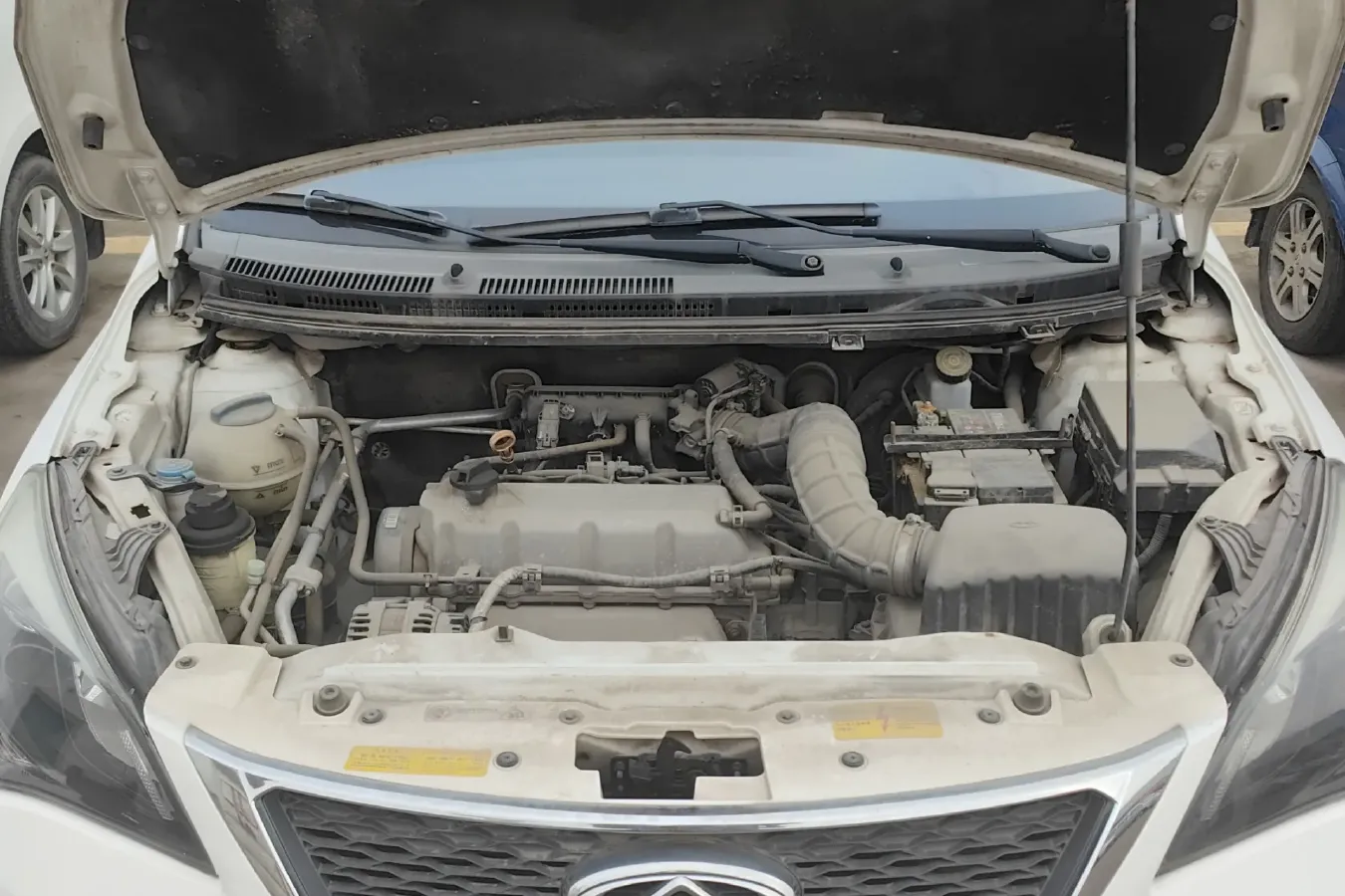 2015 Chery Arrizo 3 1.5L 109HP L4 5MT,autocango,china used car exporter,china ev exporter,chinese used car exporter,chinese used ev exporter