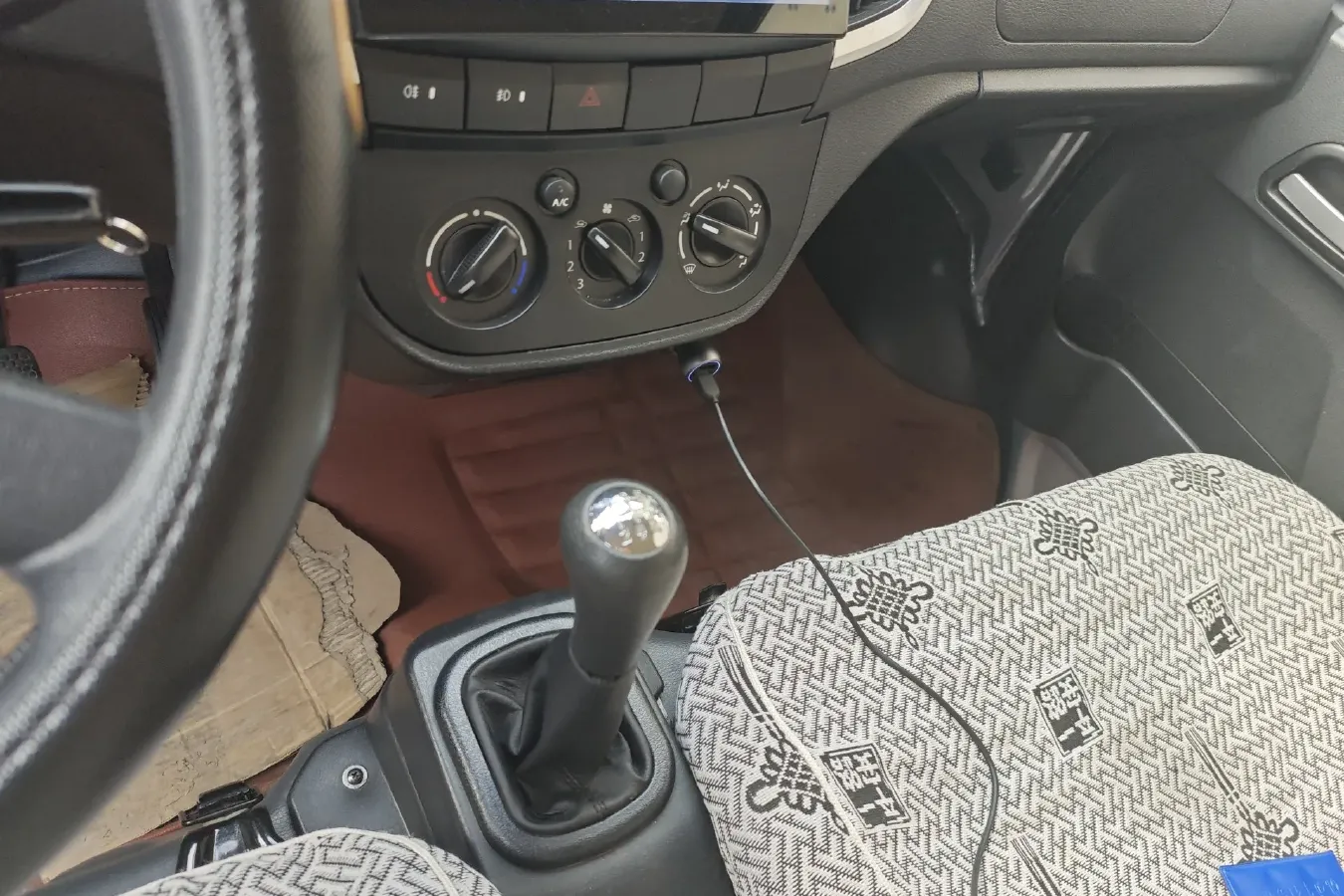 2020 ChangAn Kaicene ShenQi T20 1.5L 116HP L4 5MT,autocango,china used car exporter,china ev exporter,chinese used car exporter,chinese used ev exporter