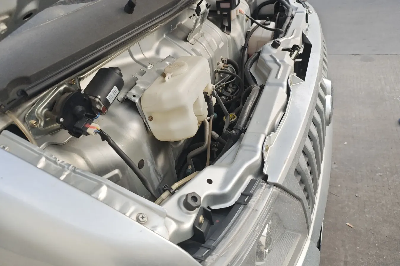 2020 ChangAn Kaicene ShenQi T20 1.5L 116HP L4 5MT,autocango,china used car exporter,china ev exporter,chinese used car exporter,chinese used ev exporter