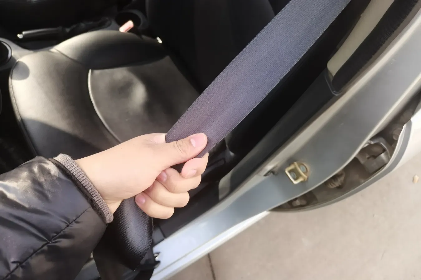 2012 FAW Vita V5 1.5L 102HP L4 5MT,autocango,china used car exporter,china ev exporter,chinese used car exporter,chinese used ev exporter