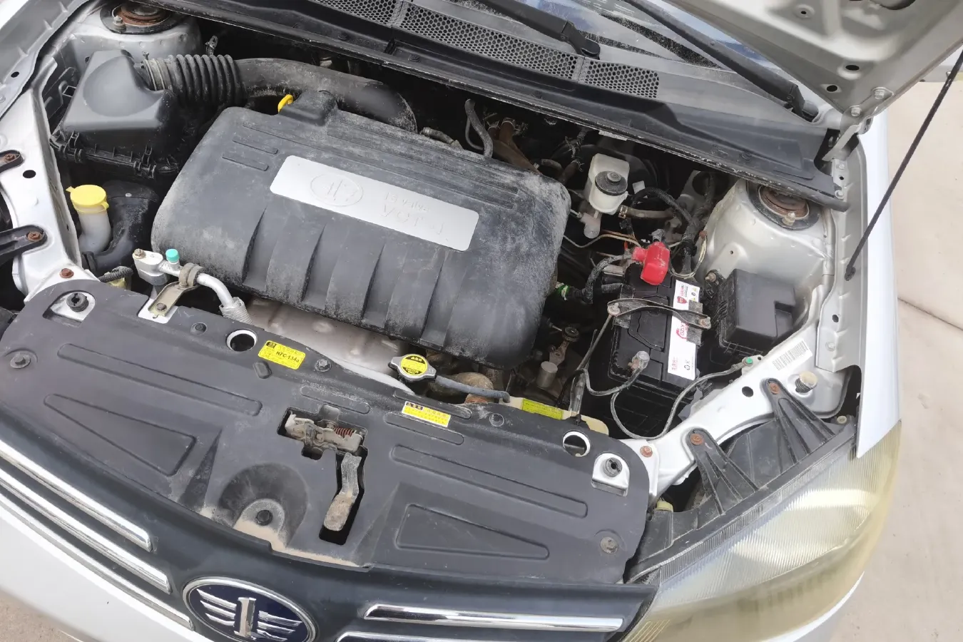 2012 FAW Vita V5 1.5L 102HP L4 5MT,autocango,china used car exporter,china ev exporter,chinese used car exporter,chinese used ev exporter