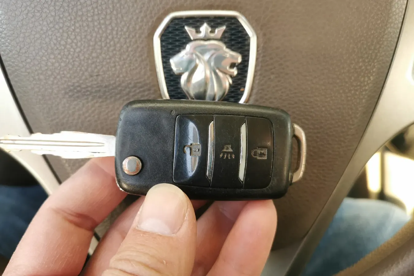 2016 Foton Gratour ix5 1.5L 116HP L4 5MT,autocango,china used car exporter,china ev exporter,chinese used car exporter,chinese used ev exporter