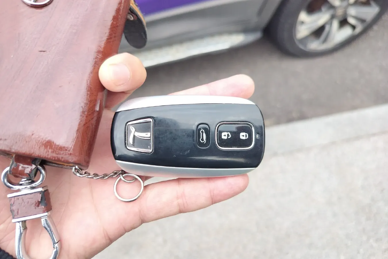 2015 Luxgen Grand7 SUV 2.2T 201HP L4 6AT,autocango,china used car exporter,china ev exporter,chinese used car exporter,chinese used ev exporter