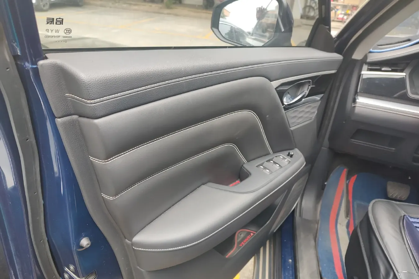 2020 Venucia Star 1.5T 190HP L4 7DCT,autocango,china used car exporter,china ev exporter,chinese used car exporter,chinese used ev exporter