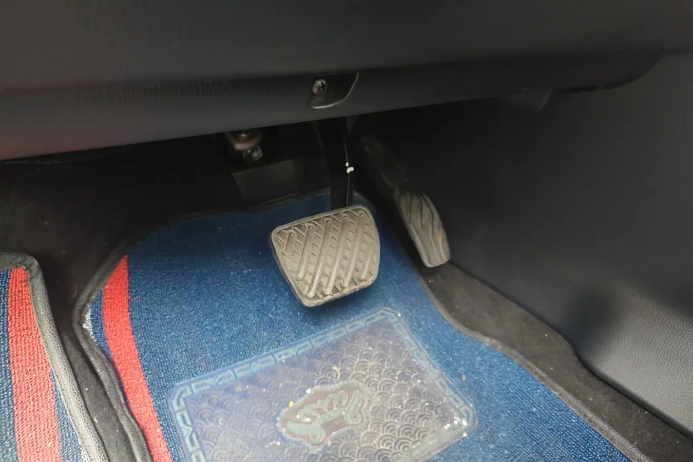 2020 Venucia Star 1.5T 190HP L4 7DCT,autocango,china used car exporter,china ev exporter,chinese used car exporter,chinese used ev exporter