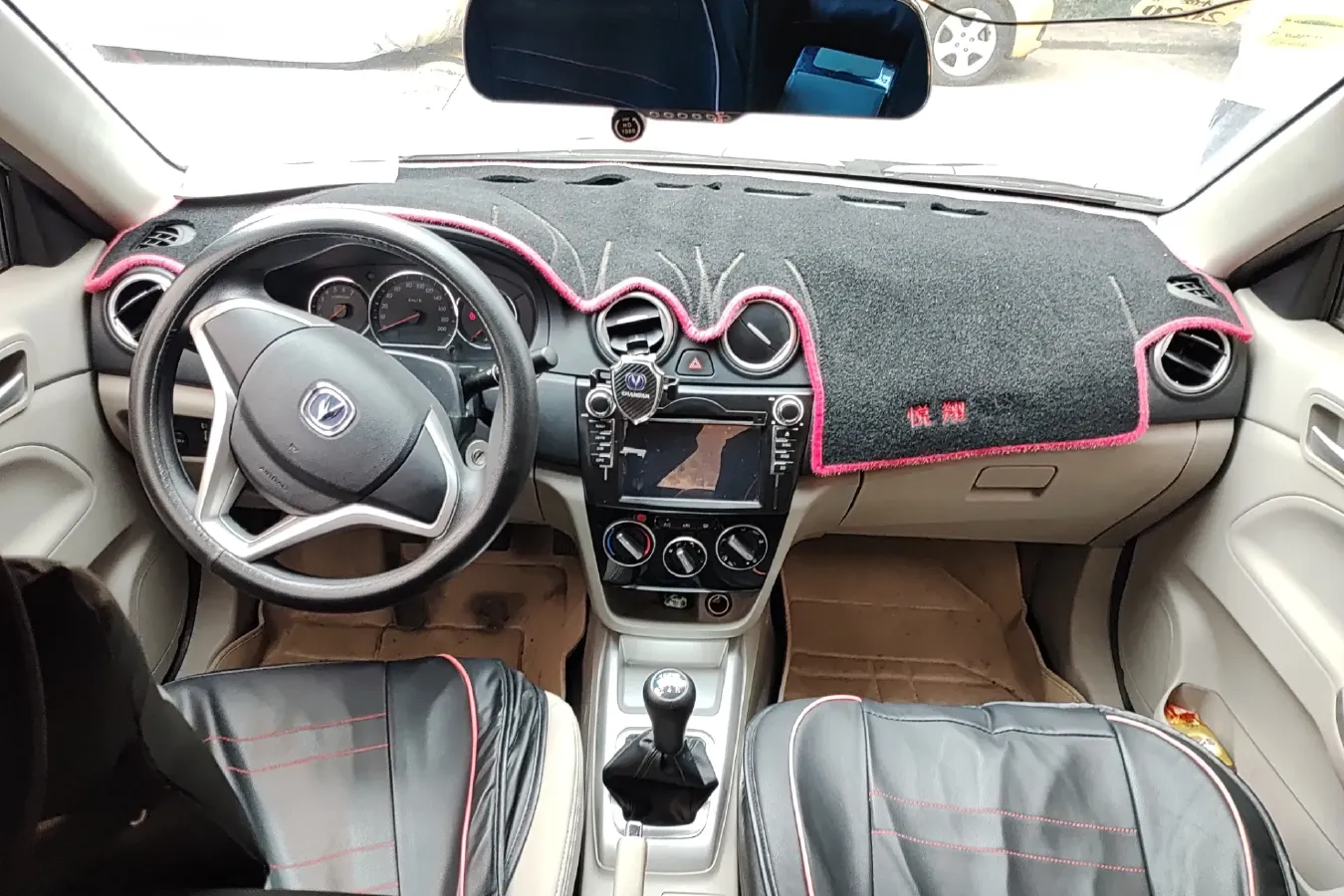 2015 ChangAn Alsvin V3 1.4L 101HP L4 5MT,autocango,china used car exporter,china ev exporter,chinese used car exporter,chinese used ev exporter