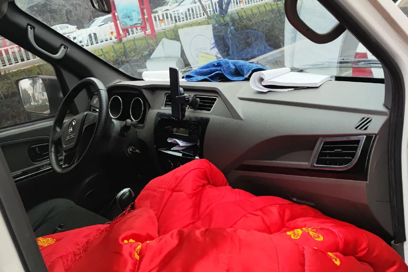 2023 DongFeng DFAC YuFeng EM26 BEV 41.47KWH,autocango,china used car exporter,china ev exporter,chinese used car exporter,chinese used ev exporter