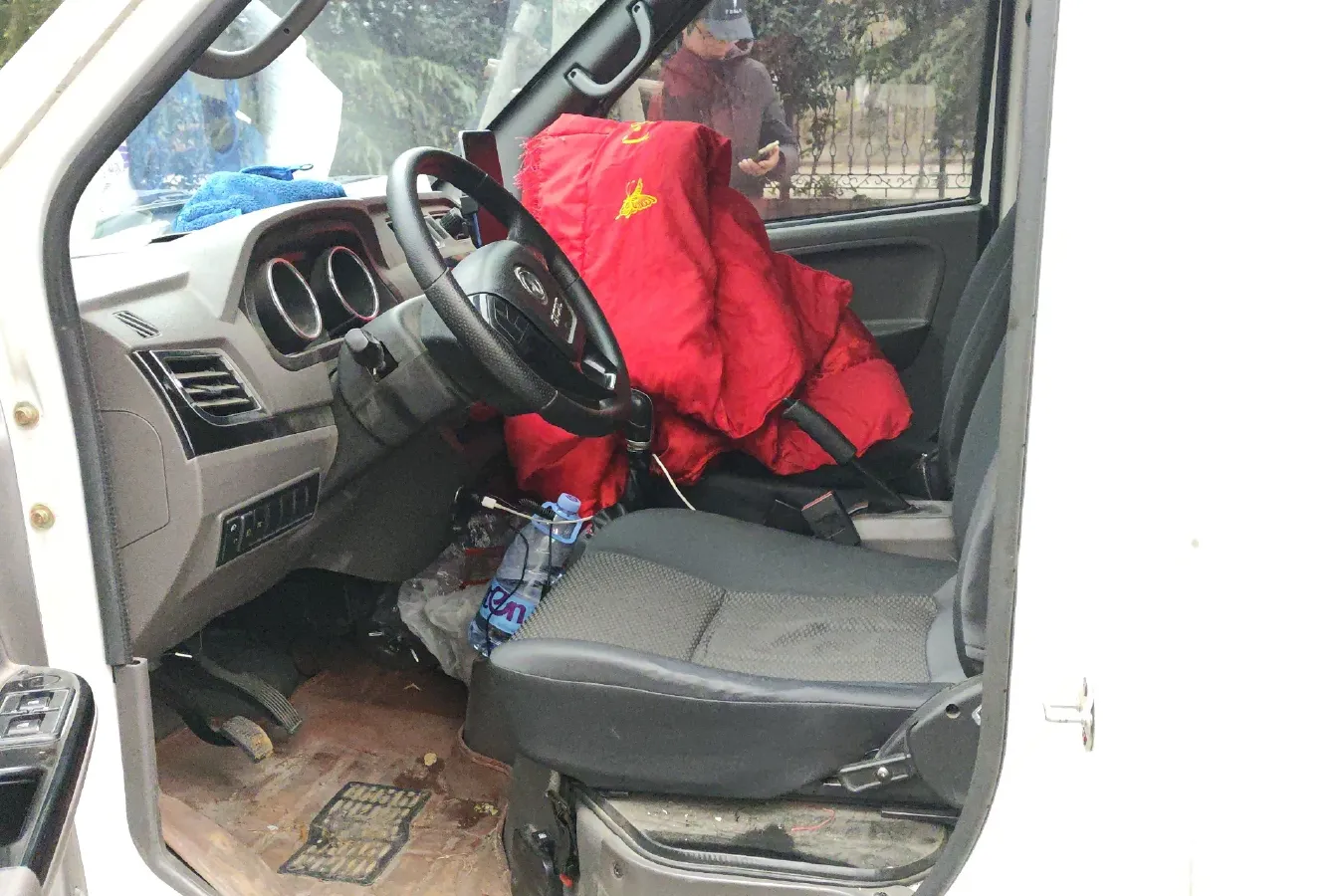 2023 DongFeng DFAC YuFeng EM26 BEV 41.47KWH,autocango,china used car exporter,china ev exporter,chinese used car exporter,chinese used ev exporter