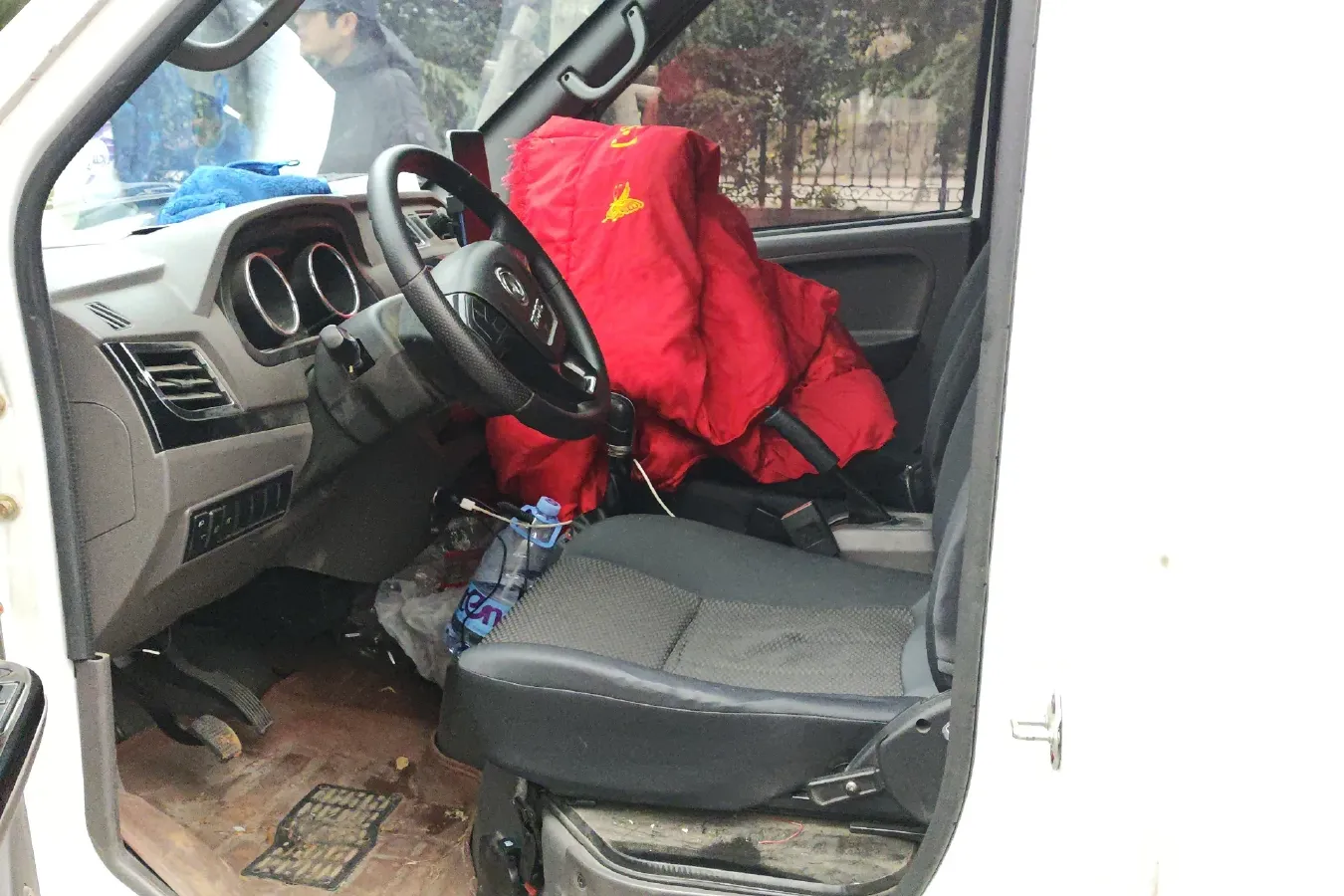 2023 DongFeng DFAC YuFeng EM26 BEV 41.47KWH,autocango,china used car exporter,china ev exporter,chinese used car exporter,chinese used ev exporter