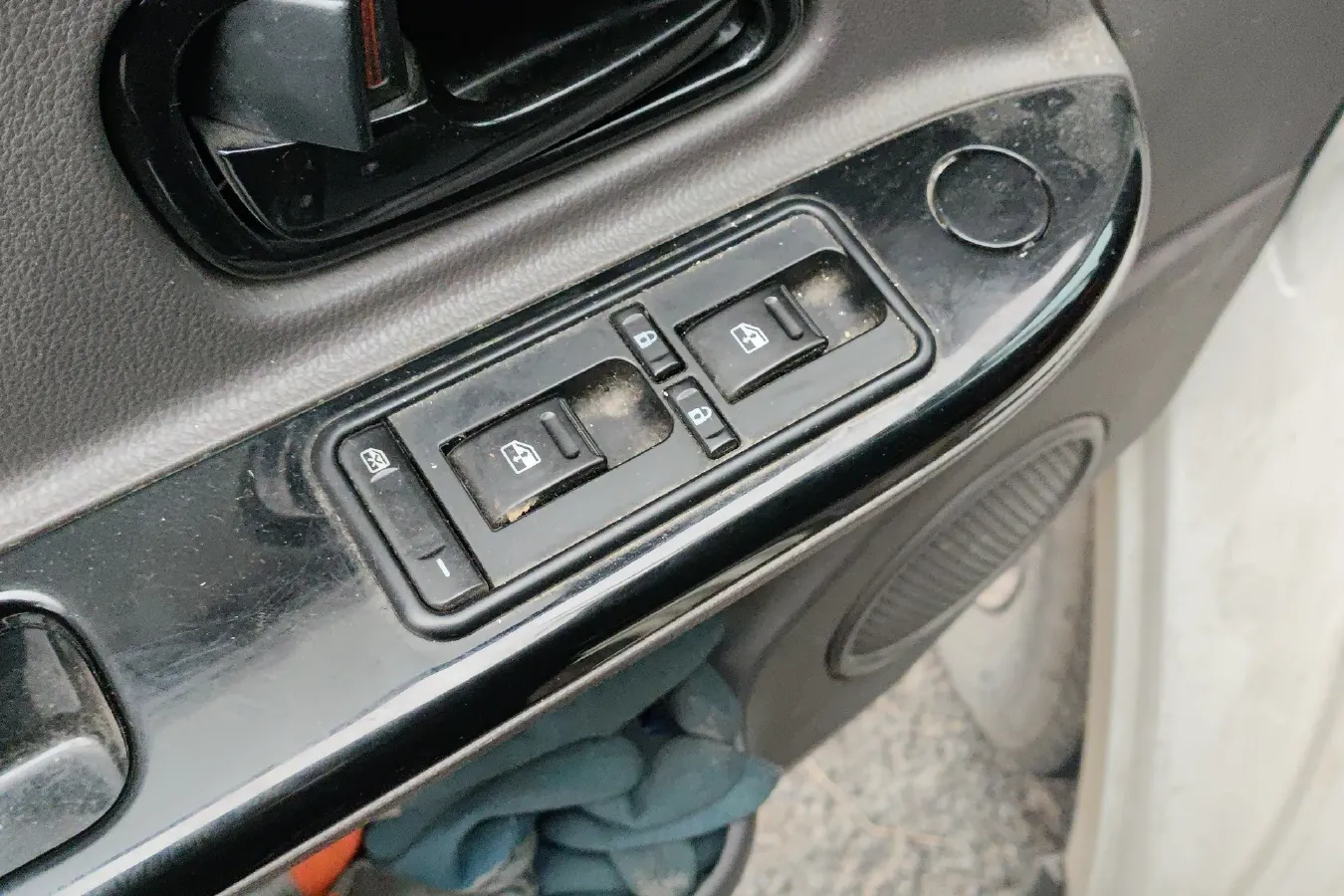 2023 DongFeng DFAC YuFeng EM26 BEV 41.47KWH,autocango,china used car exporter,china ev exporter,chinese used car exporter,chinese used ev exporter