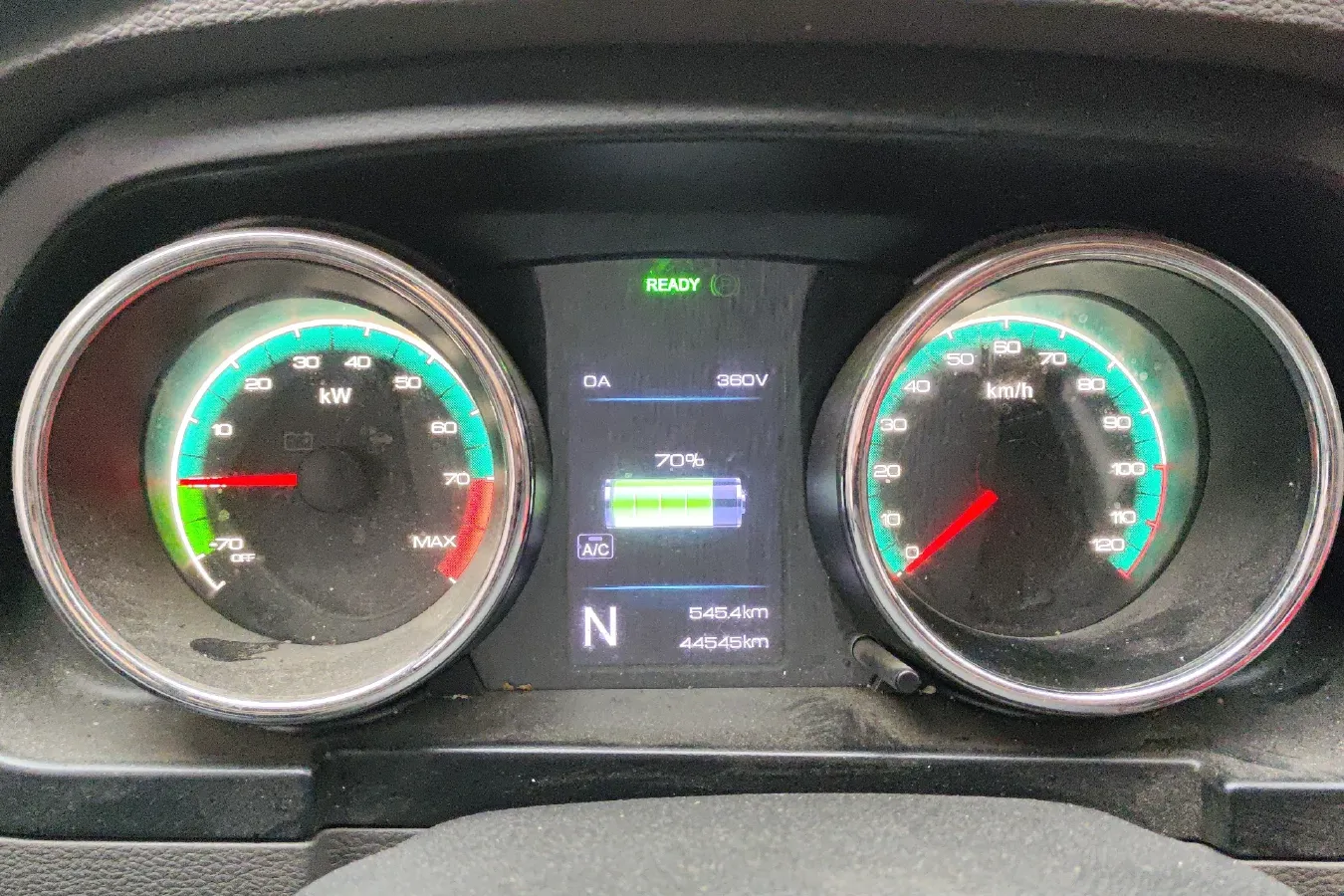 2023 DongFeng DFAC YuFeng EM26 BEV 41.47KWH,autocango,china used car exporter,china ev exporter,chinese used car exporter,chinese used ev exporter