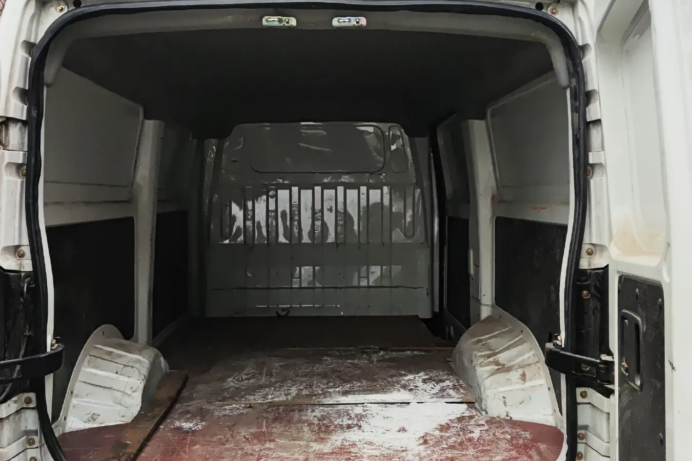 2023 DongFeng DFAC YuFeng EM26 BEV 41.47KWH,autocango,china used car exporter,china ev exporter,chinese used car exporter,chinese used ev exporter