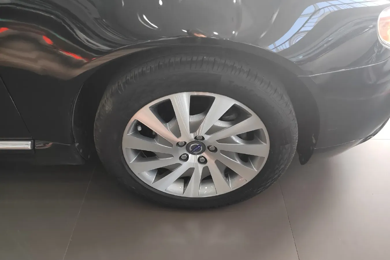 2012 Volvo S80L 2.0T 240HP L4 6DCT,autocango,china used car exporter,china ev exporter,chinese used car exporter,chinese used ev exporter