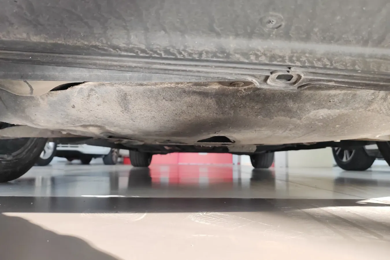 2012 Volvo S80L 2.0T 240HP L4 6DCT,autocango,china used car exporter,china ev exporter,chinese used car exporter,chinese used ev exporter