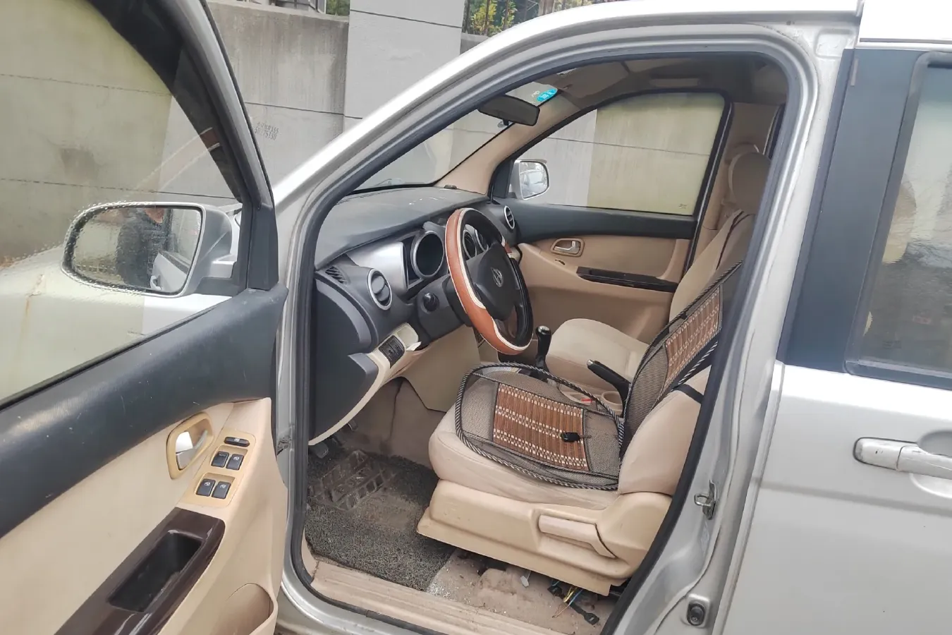 2014 ChangAn Kaicene Honor S 1.5L 106HP L4 5MT,autocango,china used car exporter,china ev exporter,chinese used car exporter,chinese used ev exporter