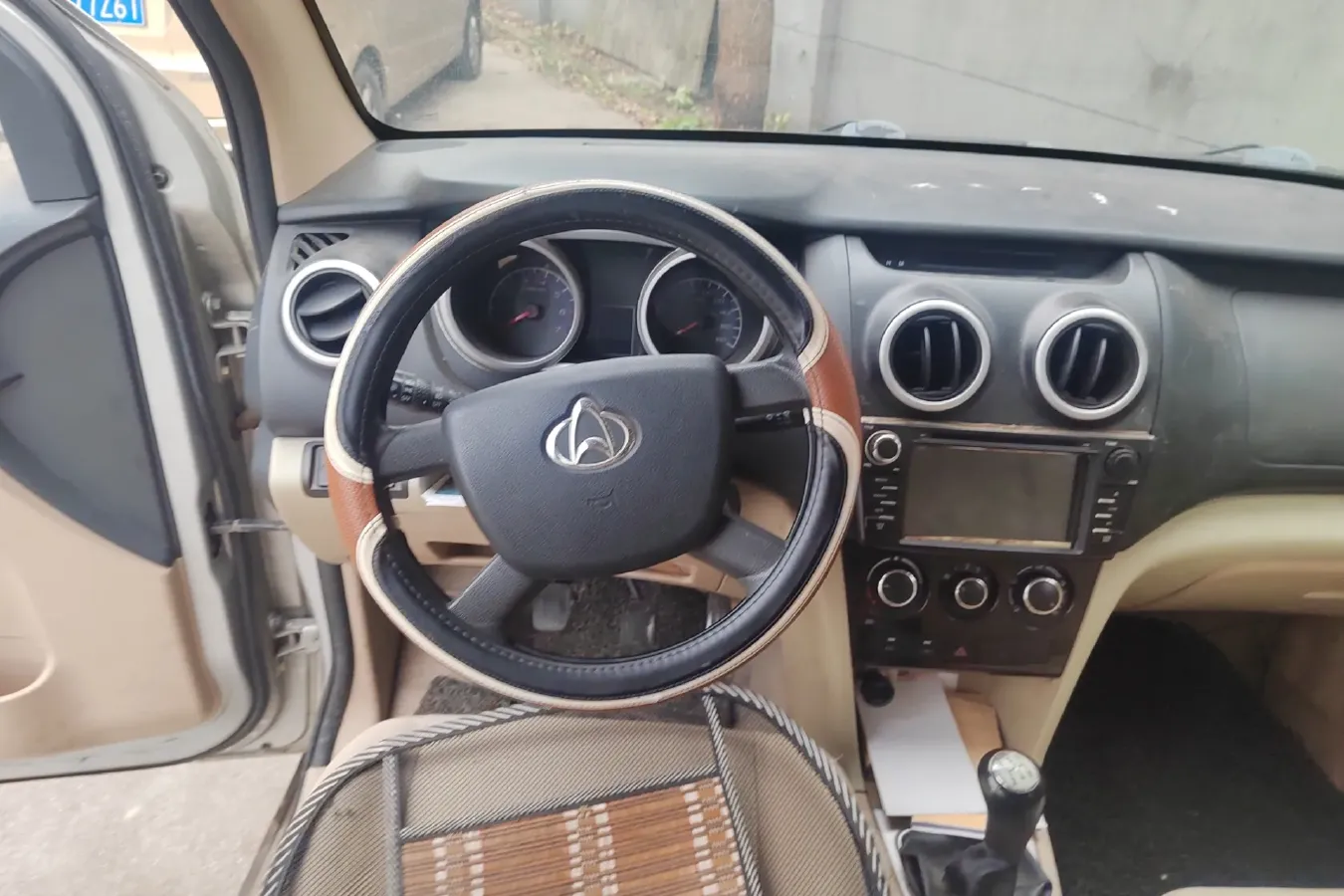 2014 ChangAn Kaicene Honor S 1.5L 106HP L4 5MT,autocango,china used car exporter,china ev exporter,chinese used car exporter,chinese used ev exporter