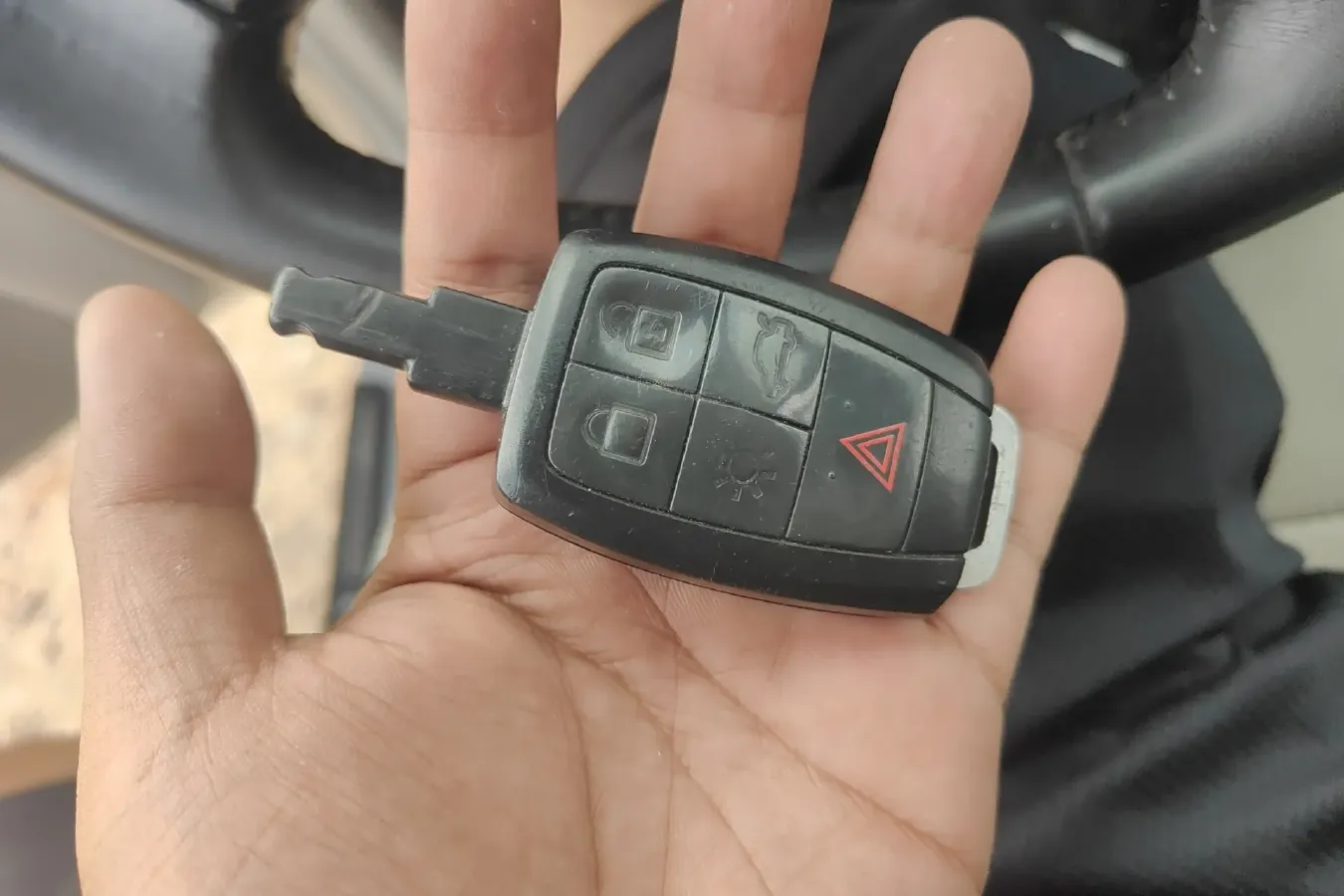 2011 Volvo S40 2.0L 141HP L4 6DCT,autocango,china used car exporter,china ev exporter,chinese used car exporter,chinese used ev exporter