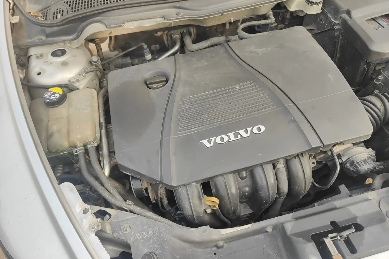 2011 Volvo S40 2.0L 141HP L4 6DCT,autocango,china used car exporter,china ev exporter,chinese used car exporter,chinese used ev exporter