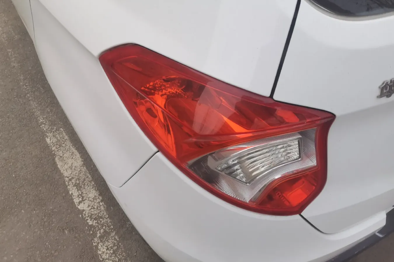 2014 Brilliance Auto H220 1.5L 105HP L4 5MT,autocango,china used car exporter,china ev exporter,chinese used car exporter,chinese used ev exporter