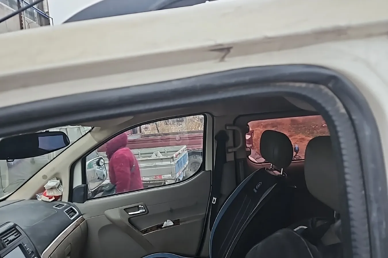 2014 GAC Gonow XingLang 1.5L 113HP L4 5MT,autocango,china used car exporter,china ev exporter,chinese used car exporter,chinese used ev exporter