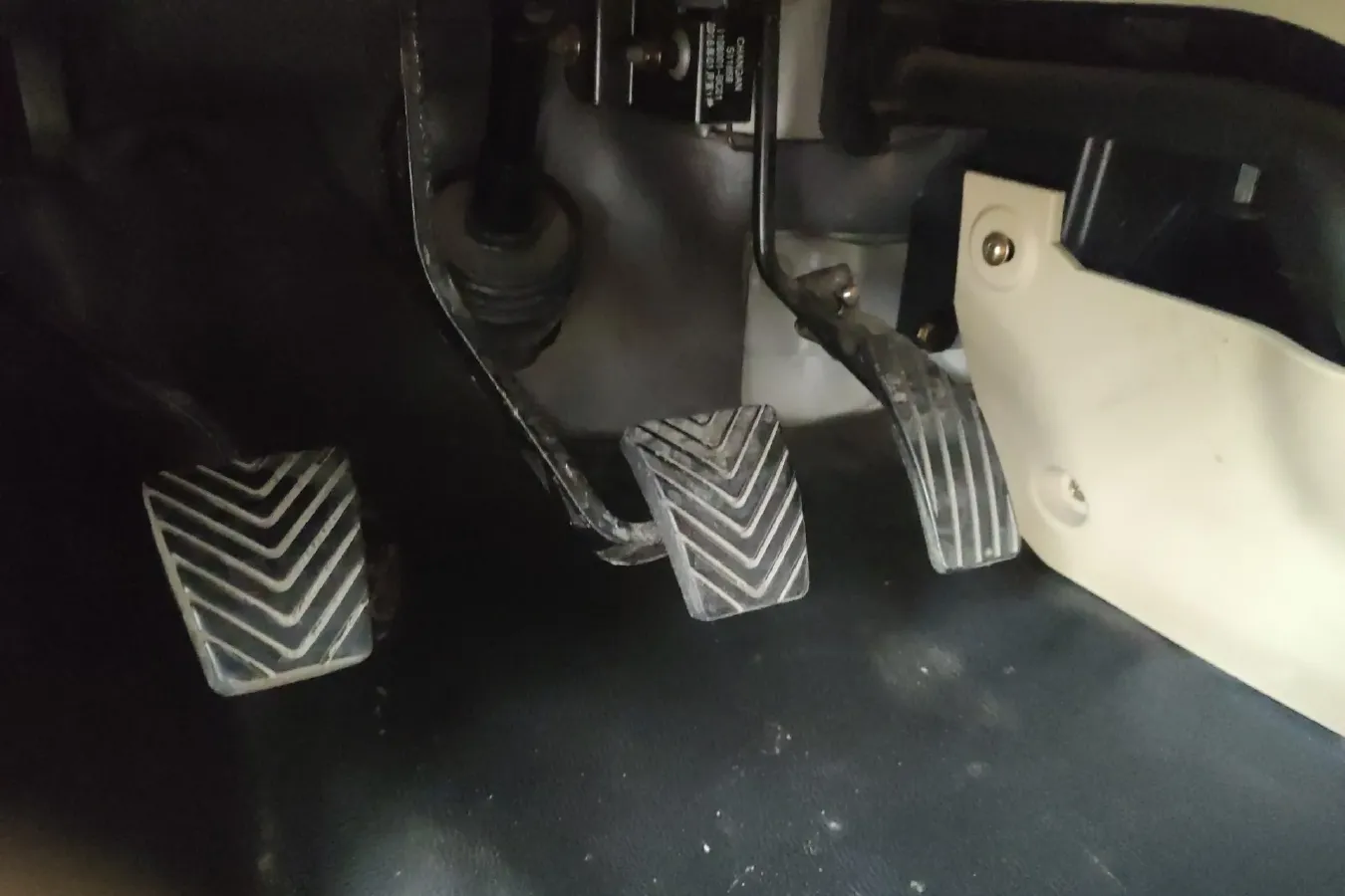 2016 ChangAn Kaicene RuiXing M90 2.0L 124HP L4 5MT,autocango,china used car exporter,china ev exporter,chinese used car exporter,chinese used ev exporter