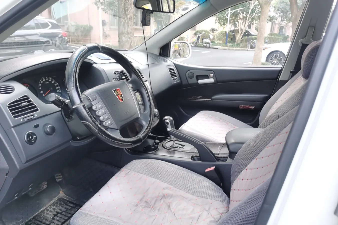 2013 Roewe W5 1.8T 160HP L4 6AT,autocango,china used car exporter,china ev exporter,chinese used car exporter,chinese used ev exporter