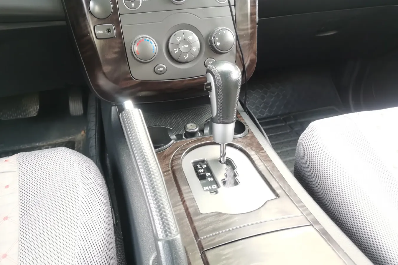 2013 Roewe W5 1.8T 160HP L4 6AT,autocango,china used car exporter,china ev exporter,chinese used car exporter,chinese used ev exporter