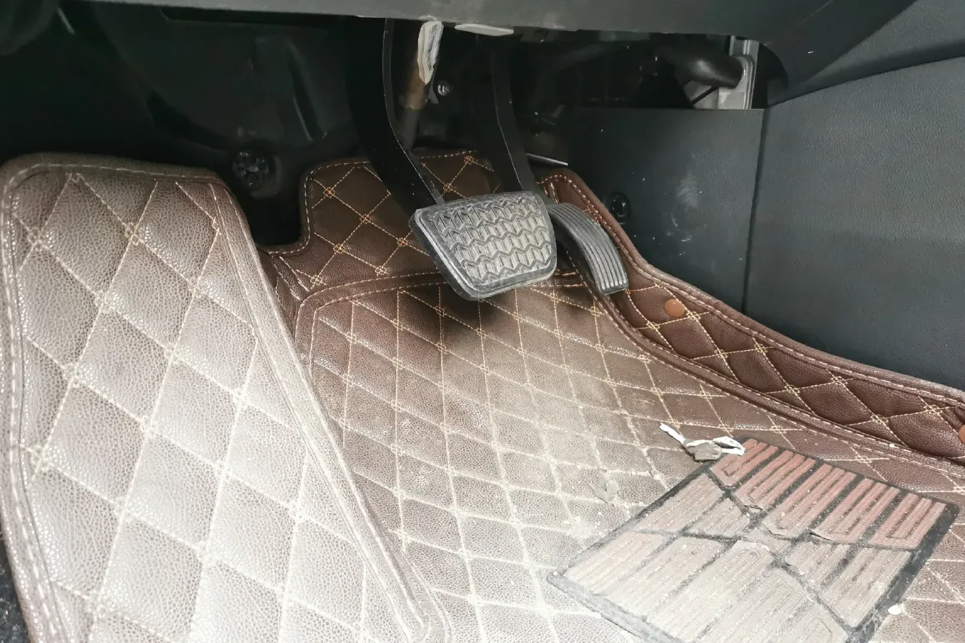 2020 DongFeng Fengon Fengon ix7 2.0T 231HP L4 6AT,autocango,china used car exporter,china ev exporter,chinese used car exporter,chinese used ev exporter