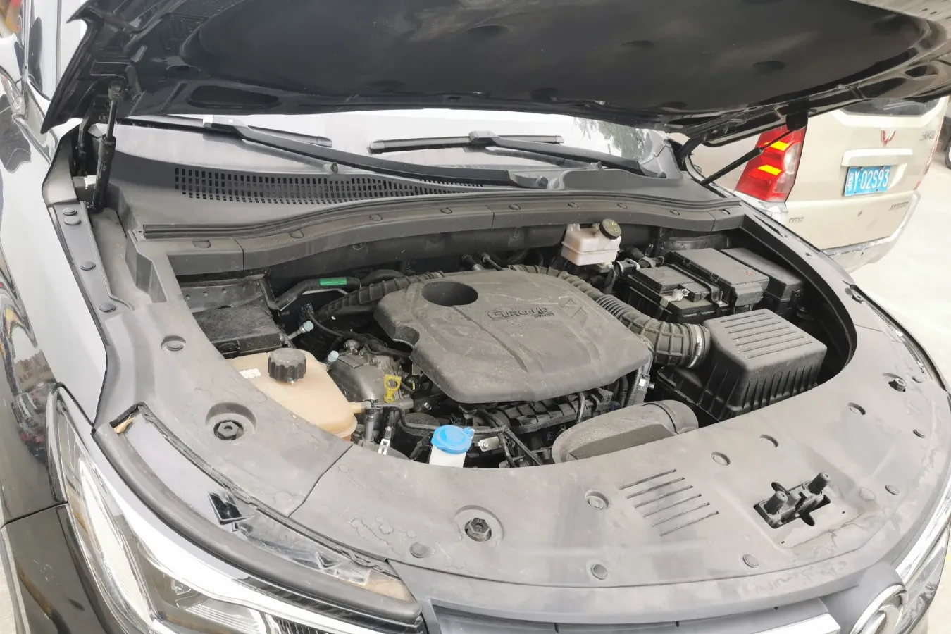 2020 DongFeng Fengon Fengon ix7 2.0T 231HP L4 6AT,autocango,china used car exporter,china ev exporter,chinese used car exporter,chinese used ev exporter