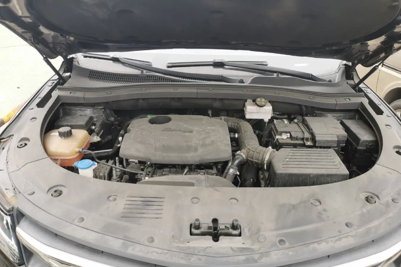 2020 DongFeng Fengon Fengon ix7 2.0T 231HP L4 6AT,autocango,china used car exporter,china ev exporter,chinese used car exporter,chinese used ev exporter