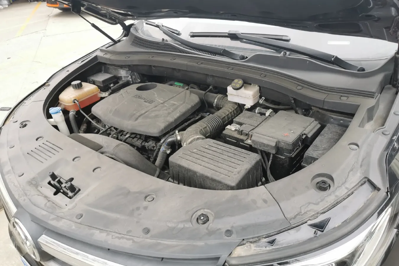 2020 DongFeng Fengon Fengon ix7 2.0T 231HP L4 6AT,autocango,china used car exporter,china ev exporter,chinese used car exporter,chinese used ev exporter