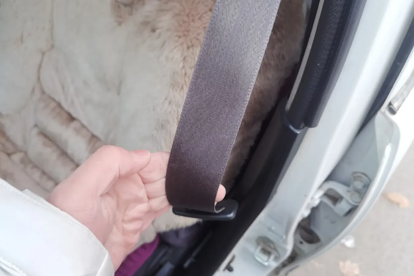 2011 FAW Senia S80 1.5L 109HP L4 5MT,autocango,china used car exporter,china ev exporter,chinese used car exporter,chinese used ev exporter